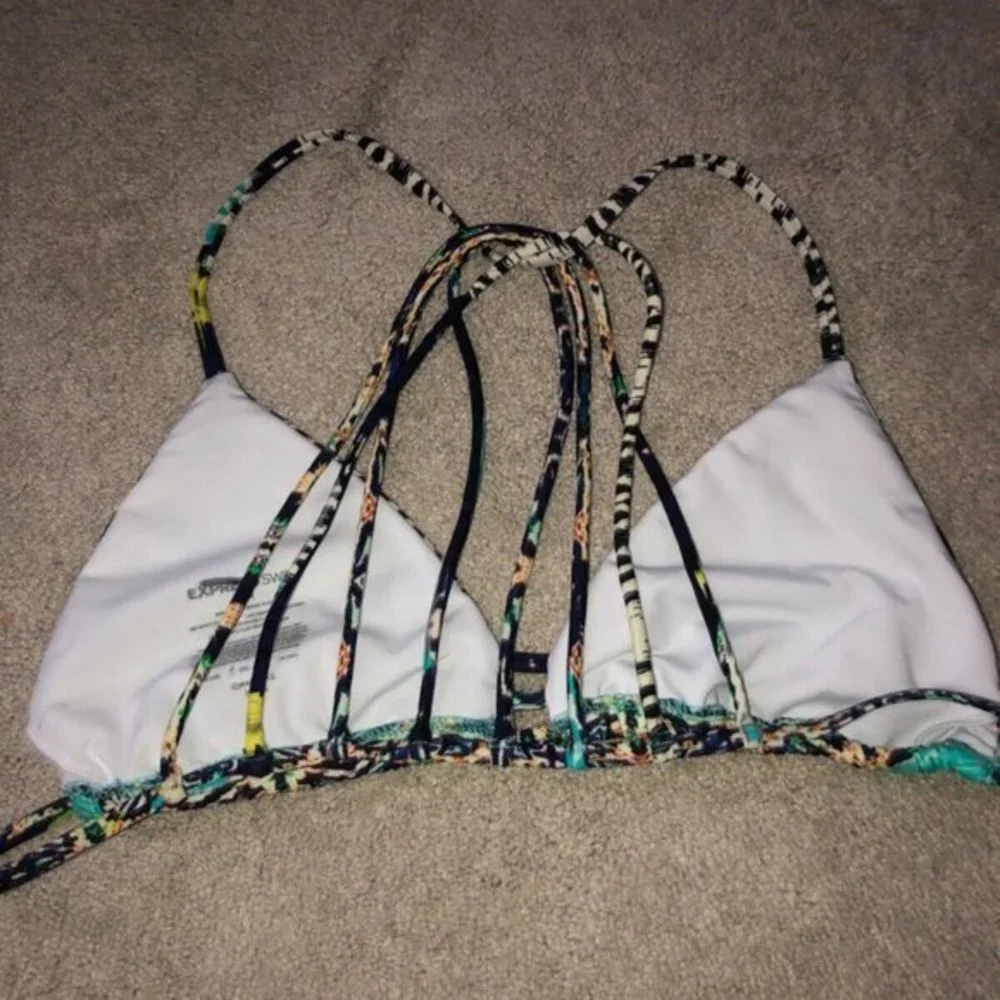Express Swim Medium Bikini Top Multi‎ colored